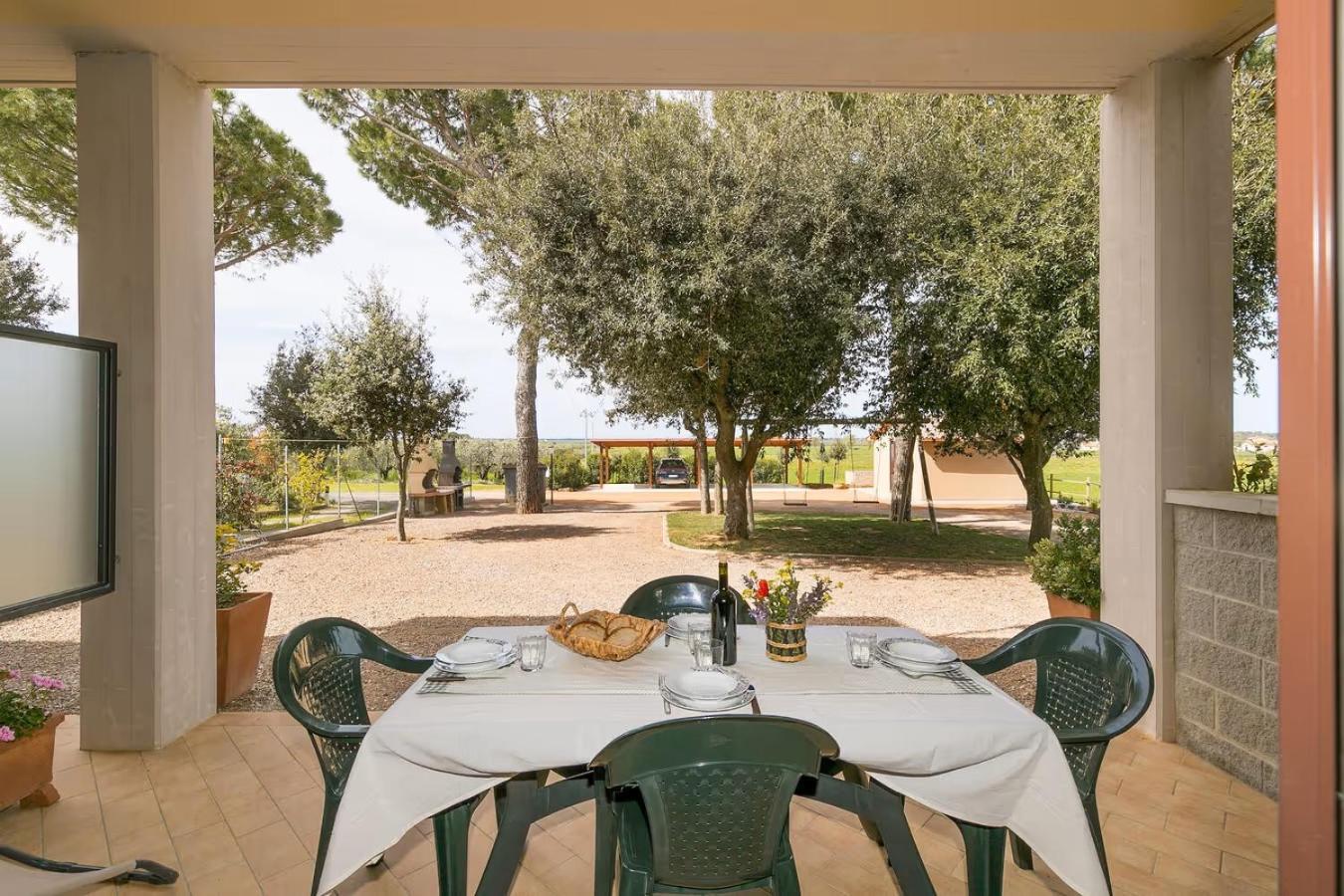 Agriturismo I Debbi Bibbona Kültér fotó